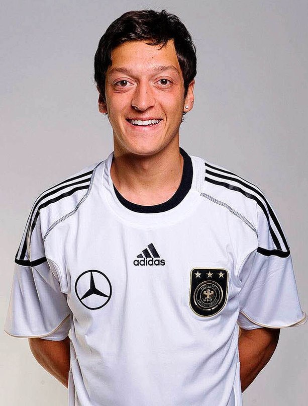 Mesut Ozil фотография #9