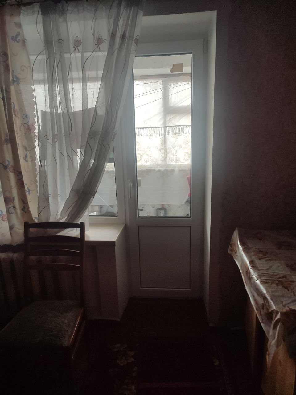 Продам 3- х комнатную квартиру село Валуйское , кирпич, 3/4 эт., пл. 67 кв.м., кухня 8 кв.м., жилое состояние, окна м/п., с/у раздельный, лоджия (застеклена), балкон ( не застеклен ), чистый подъезд, хорошие соседи.Цена 2 200 000 руб. тел. +79591424483 Елена !! Автономное отопление!! !!...